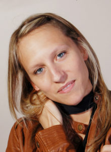 acting headshot of a female actor with blonde hair