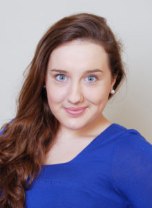 headshot hints: young actor with captivating eyes and a cute smirk